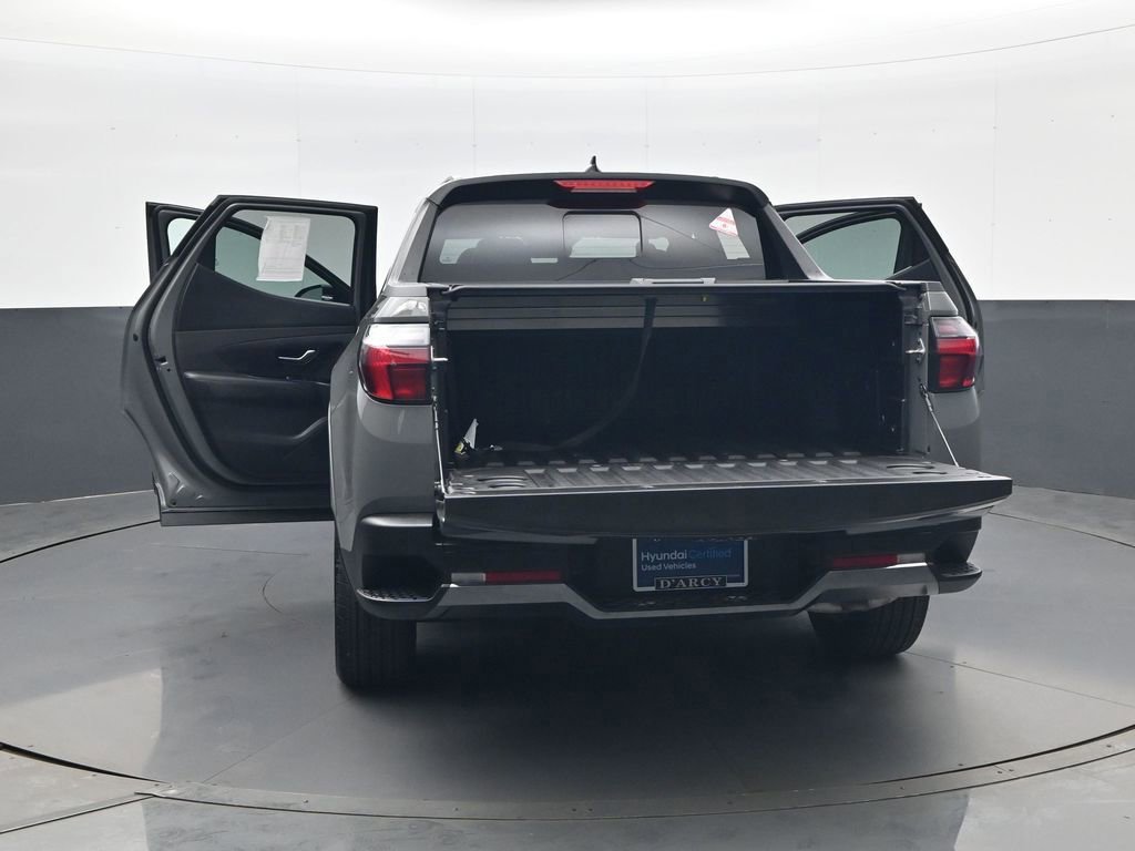 Certified 2025 Hyundai Santa Cruz Limited AWD/4WD image 32