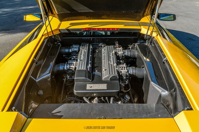 Used 2004 Lamborghini Murcielago Coupe image 15