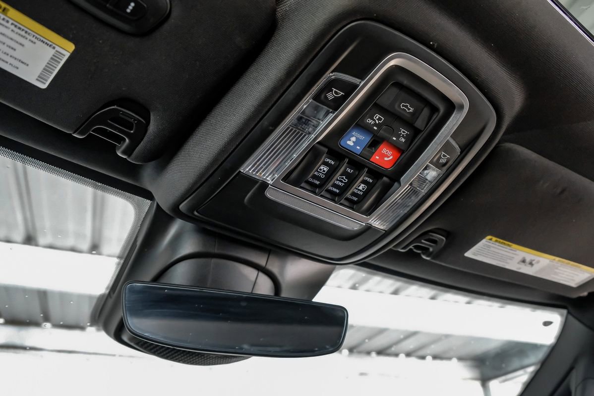 Used 2019 RAM 3500 Limited image 22