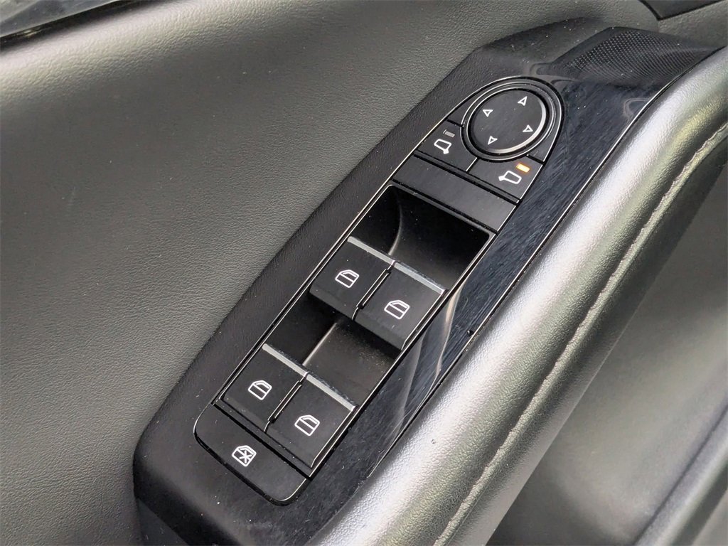 Used 2025 MAZDA MAZDA3 s image 15