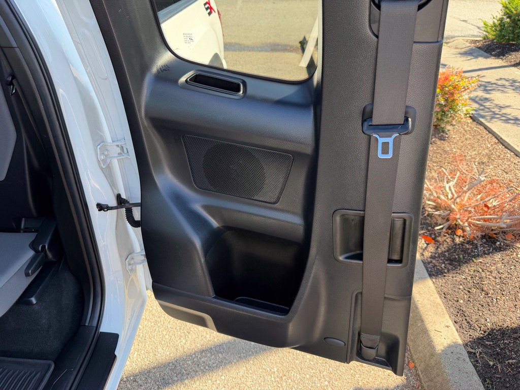 Certified 2022 Toyota Tacoma SR w/ SX Package AWD/4WD image 15