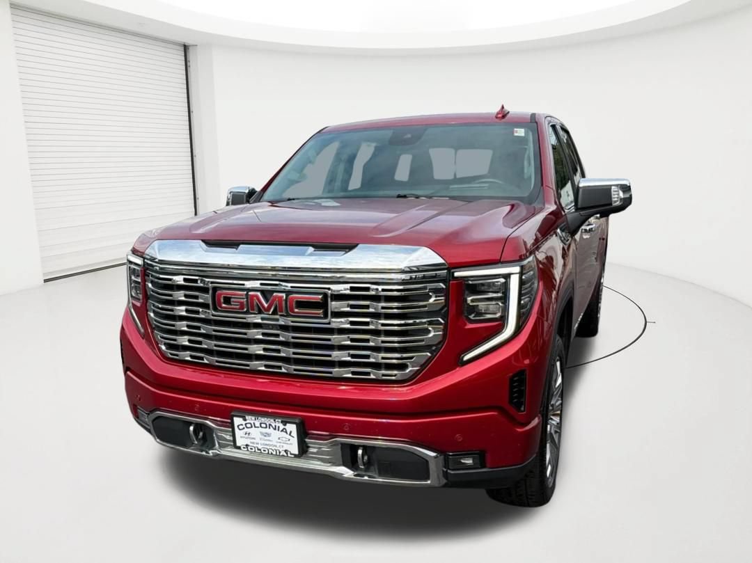 Used 2024 GMC Sierra 1500 Denali w/ Denali Reserve Package AWD/4WD image 2