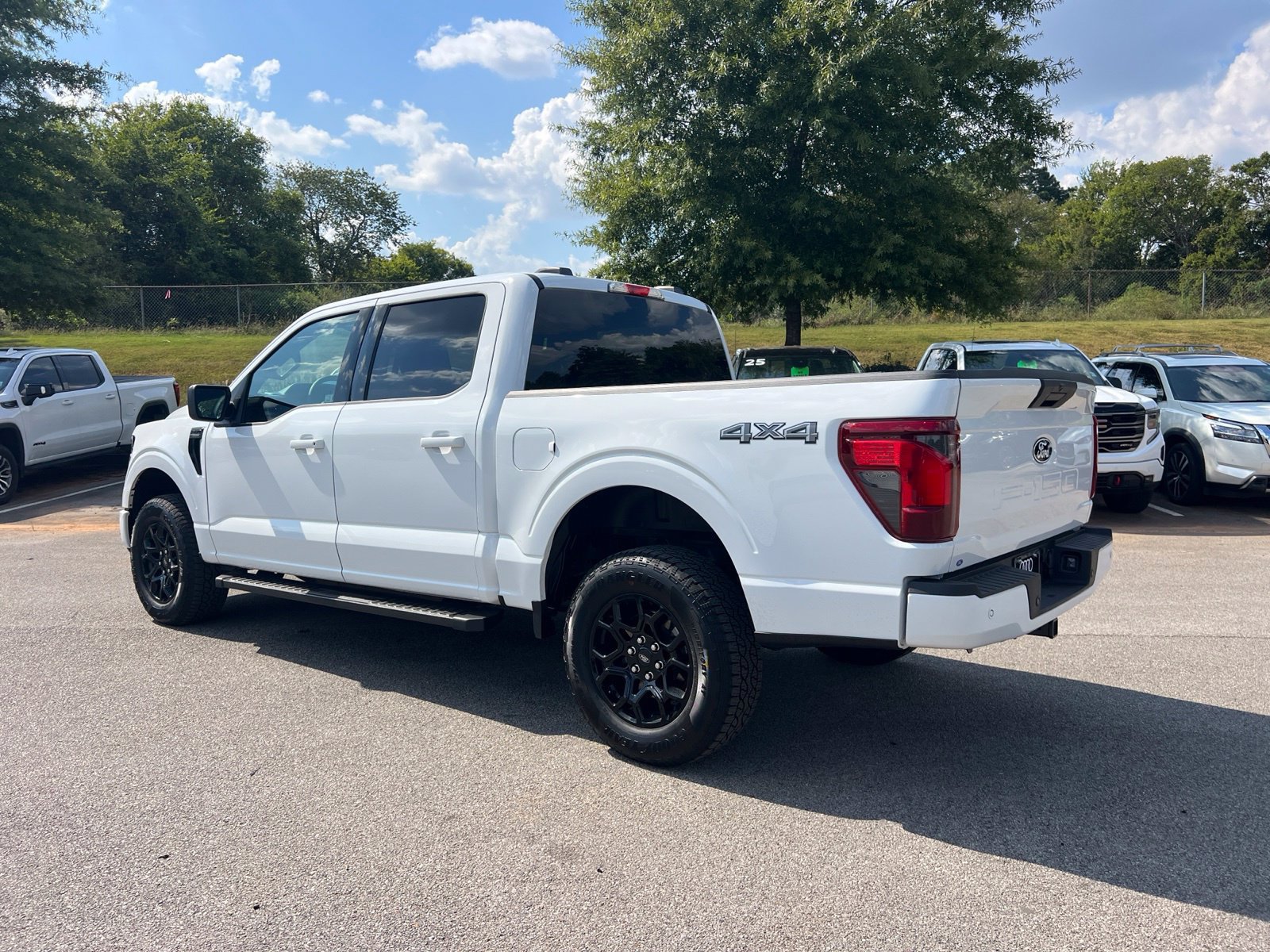 Used 2026 Ford F150 XLT w/ XLT Black Appearance Package AWD/4WD image 8