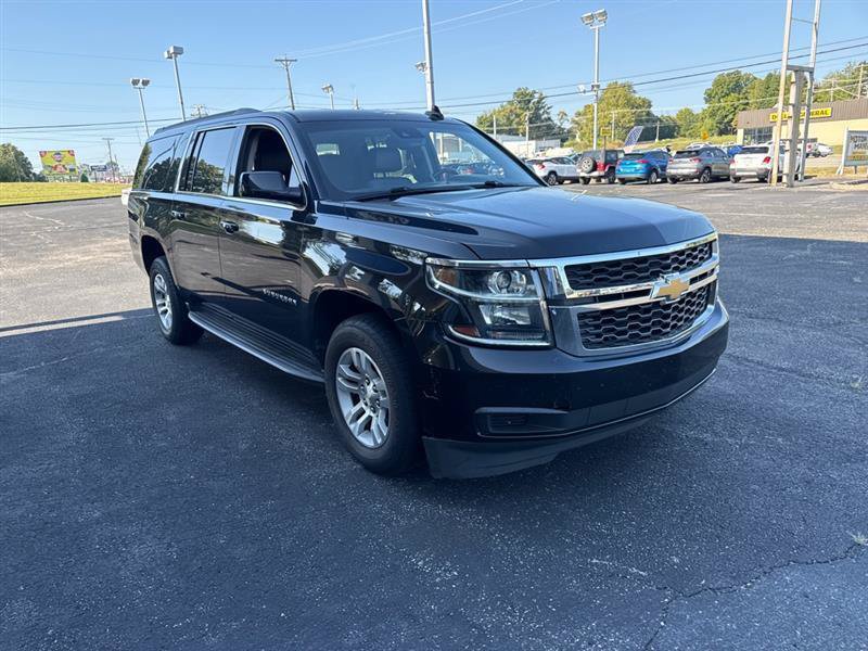 Used 2020 Chevrolet Suburban LT AWD/4WD image 5