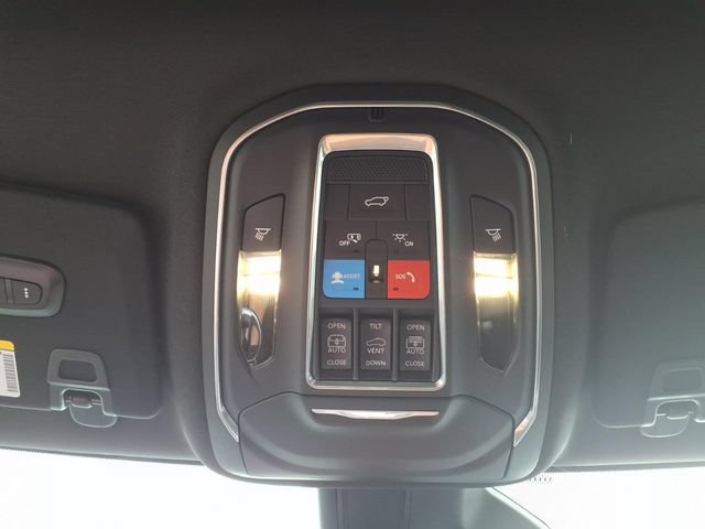 New 2027 Jeep Grand Cherokee Limited AWD/4WD image 23