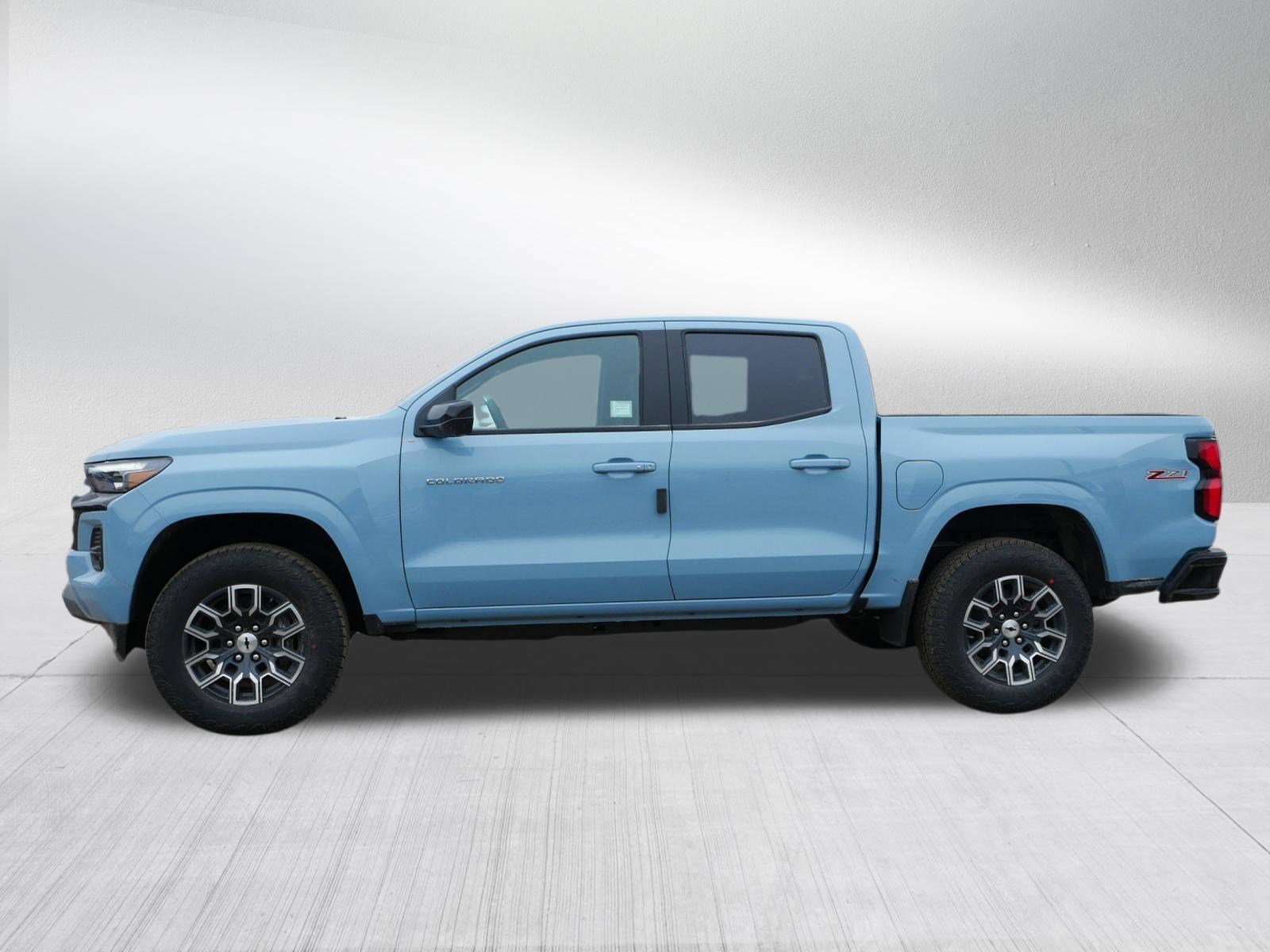 New 2026 Chevrolet Colorado Z71 w/ Technology Package AWD/4WD image 2