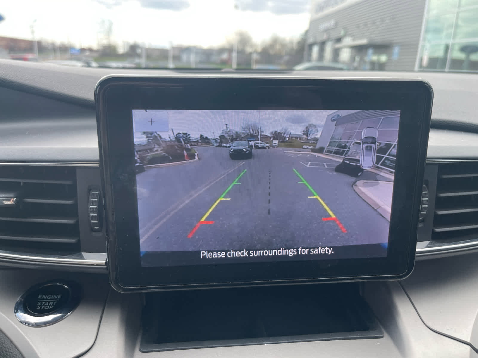 Certified 2022 Ford Explorer XLT w/ Equipment Group 202A image 13