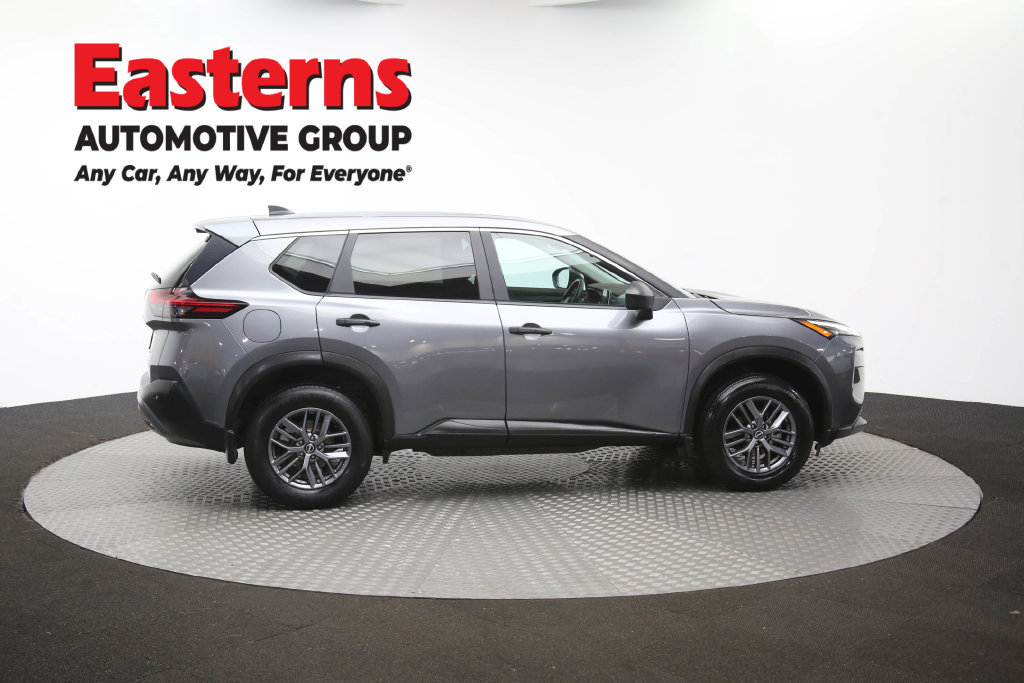 Used 2023 Nissan Rogue S AWD/4WD image 47