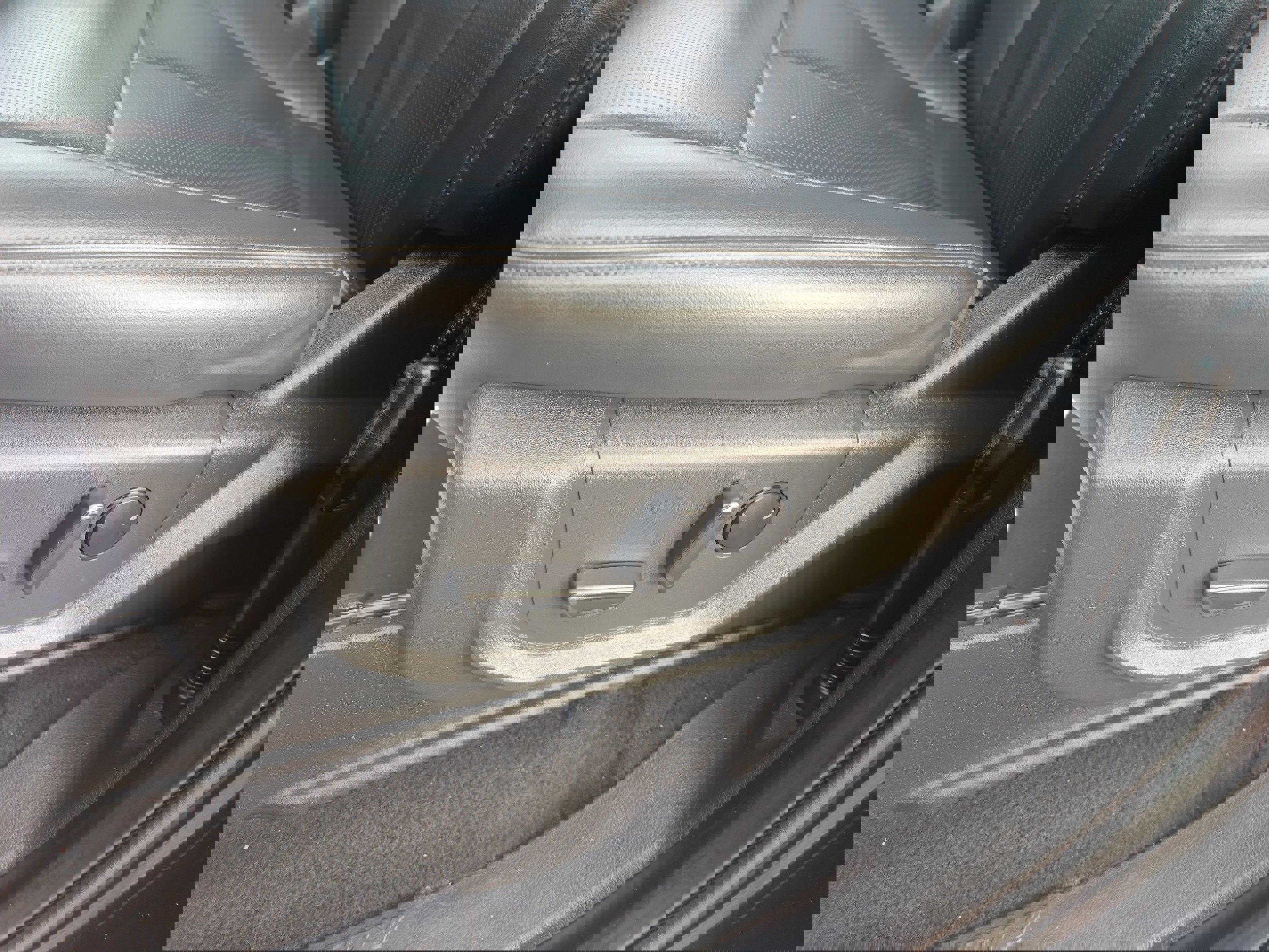 Used 2024 Ford Expedition Max XLT image 14