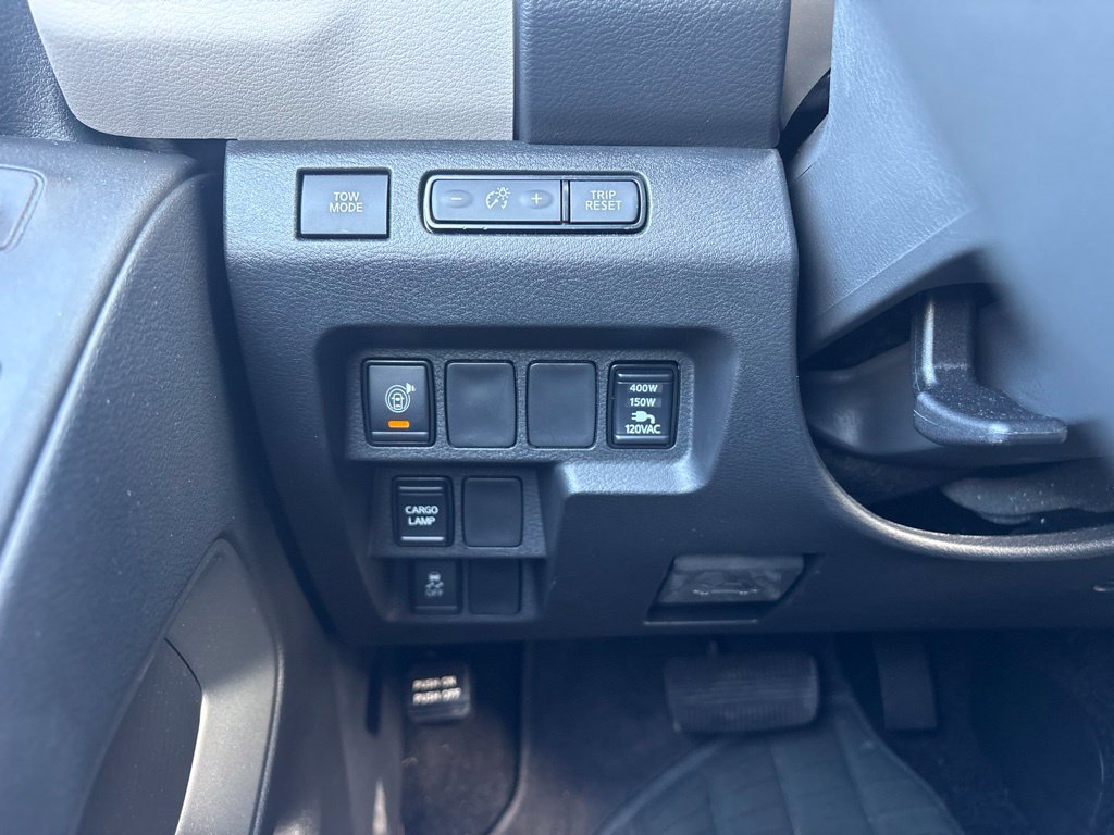 Used 2025 Nissan Frontier SV w/ SV Convenience Package RWD image 31