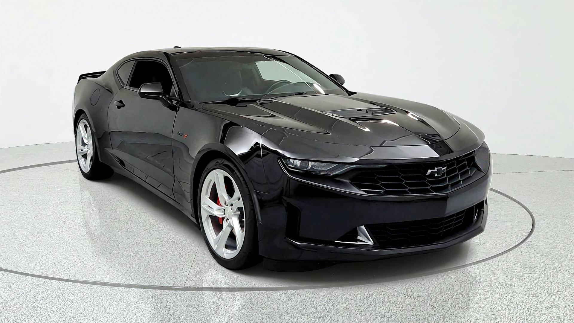 Certified 2024 Chevrolet Camaro LT w/ RS Package RWD image 7
