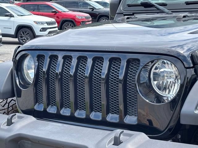 Used 2018 Jeep Wrangler Unlimited Sport AWD/4WD image 10