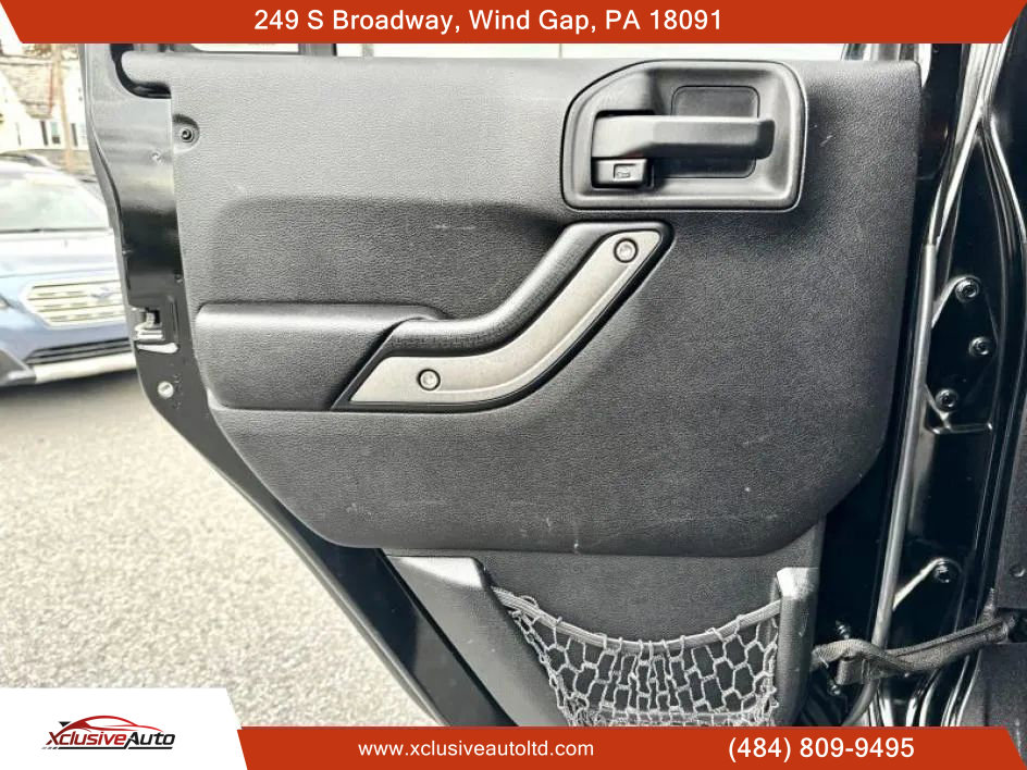 Used 2015 Jeep Wrangler Unlimited Sport w/ Quick Order Package 24S image 11