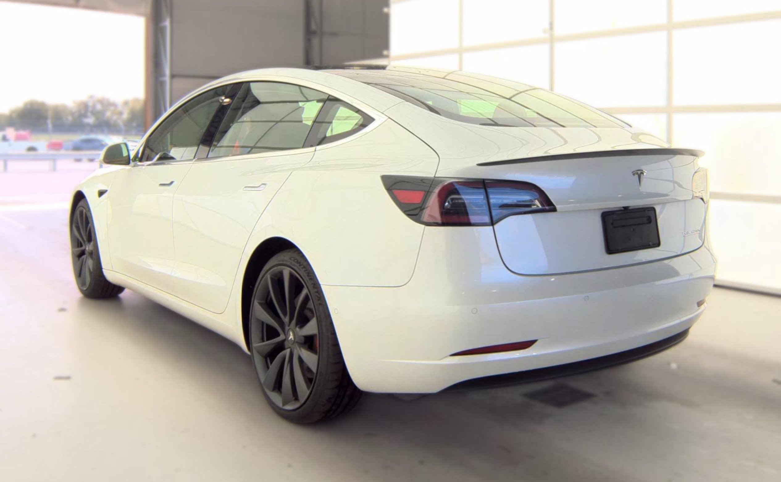 Used 2020 Tesla Model 3 Performance AWD/4WD image 4