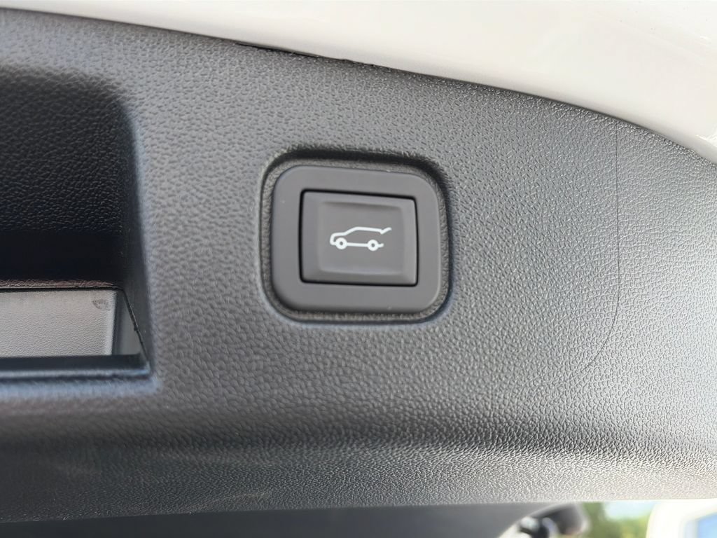 New 2026 Chevrolet Blazer EV LT AWD/4WD image 7