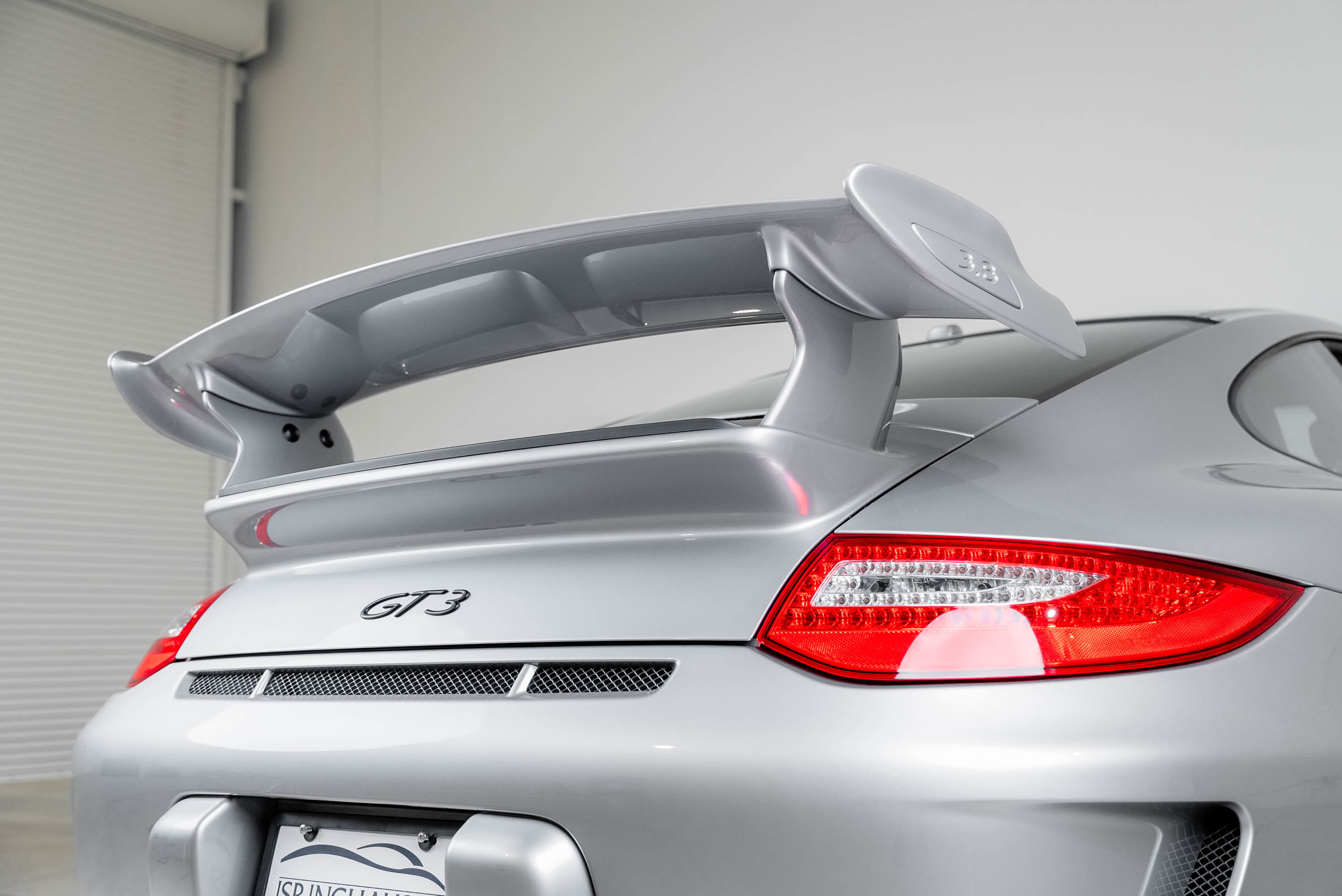 Used 2010 Porsche 911 GT3 RWD image 5