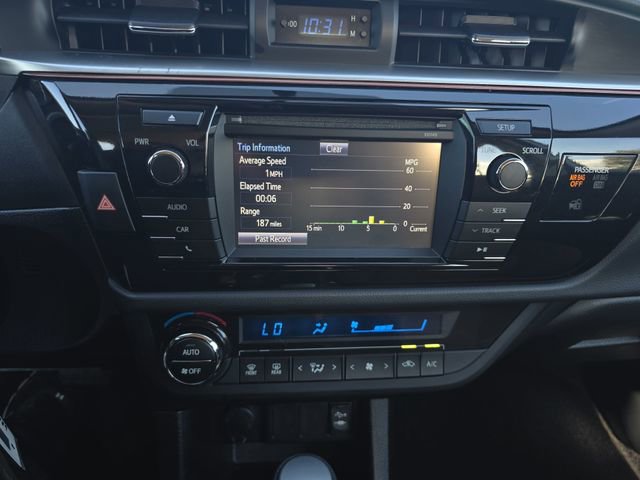 Used 2014 Toyota Corolla LE image 21