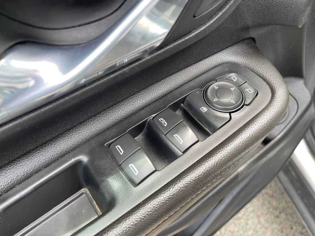 Used 2020 GMC Terrain SLT w/ Preferred Package AWD/4WD image 16