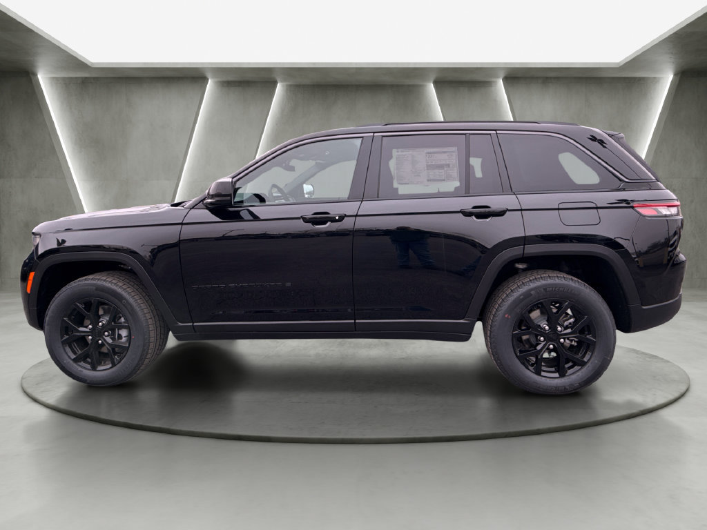 New 2026 Jeep Grand Cherokee Altitude AWD/4WD image 6