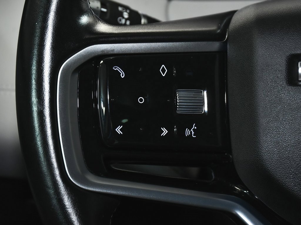 Used 2022 Land Rover Range Rover Evoque SE image 35