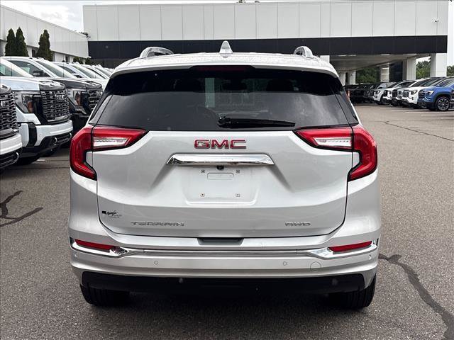 Certified 2022 GMC Terrain Denali w/ LPO, Floor Liner Package AWD/4WD image 5