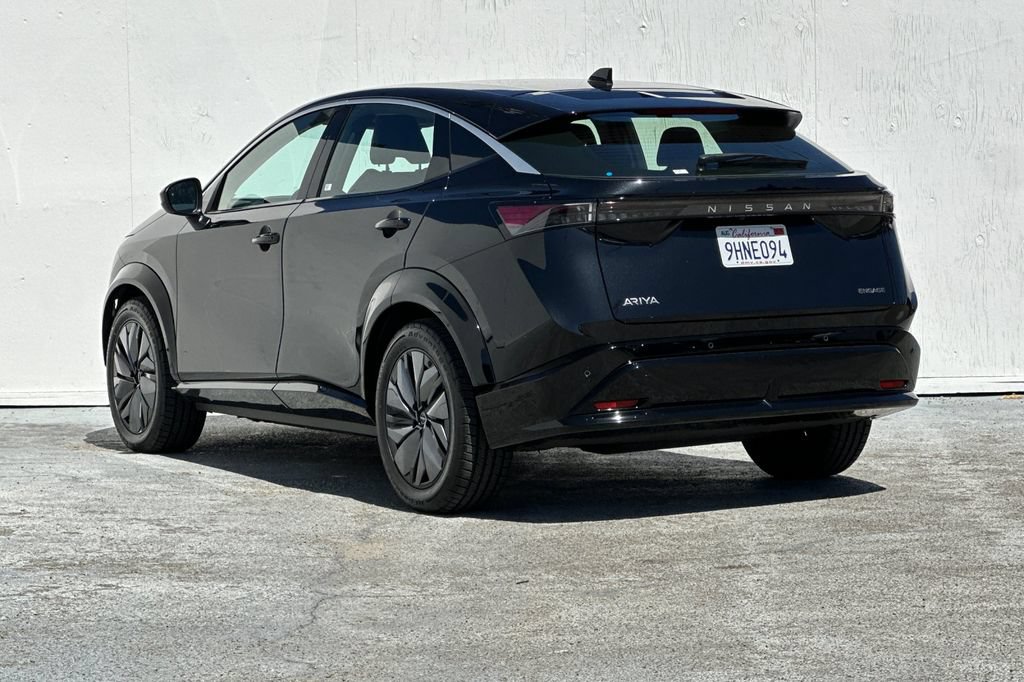 Used 2023 Nissan Ariya FWD image 5