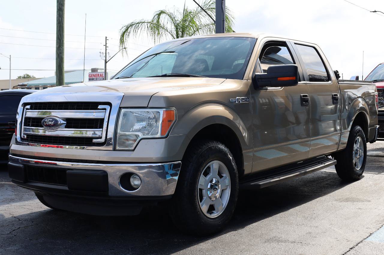 Used 2014 Ford F150 XLT w/ XLT Convenience Package RWD image 2