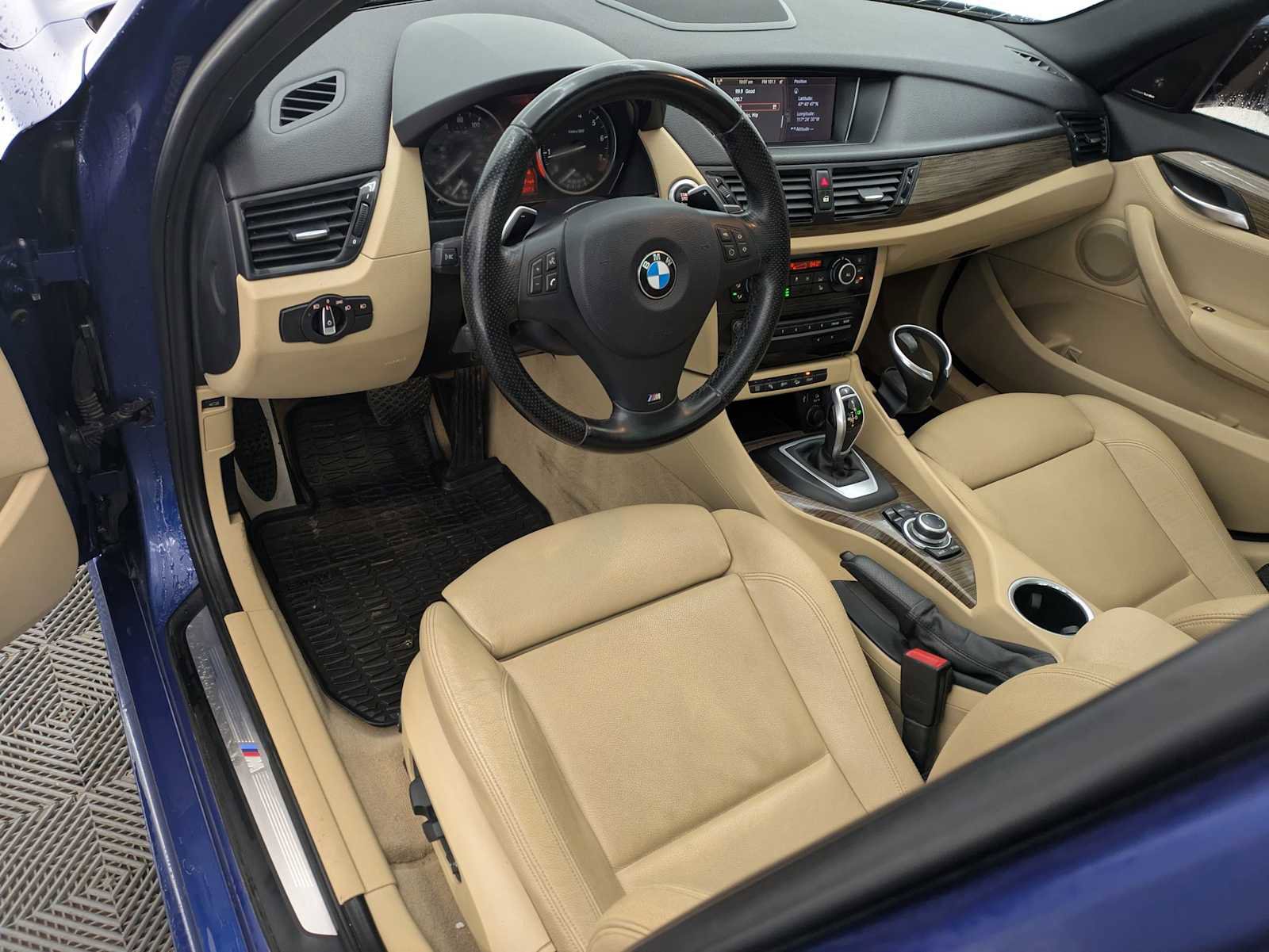 Used 2014 BMW X1 xDrive28i image 2