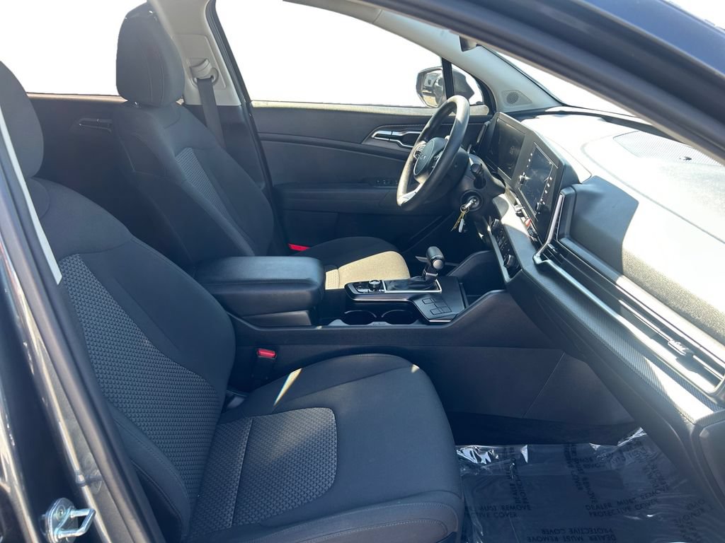 Used 2023 Kia Sportage LX FWD image 20