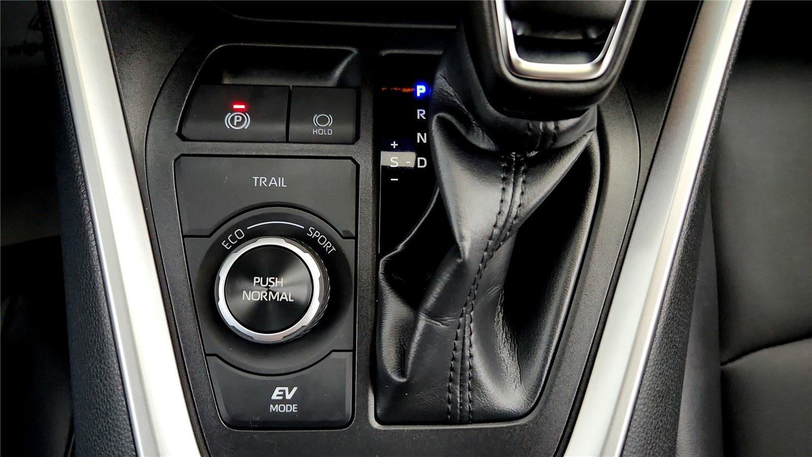 Certified 2024 Toyota RAV4 XLE Premium w/ Weather Package AWD/4WD image 34