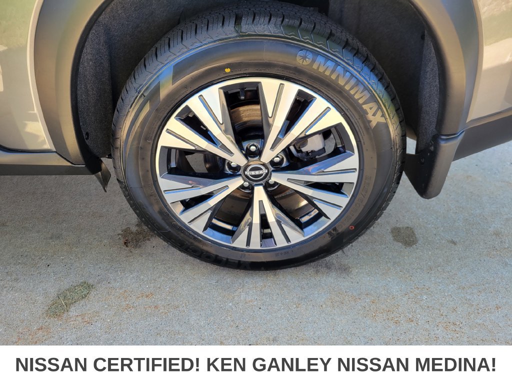 Certified 2023 Nissan Rogue SV AWD/4WD image 20
