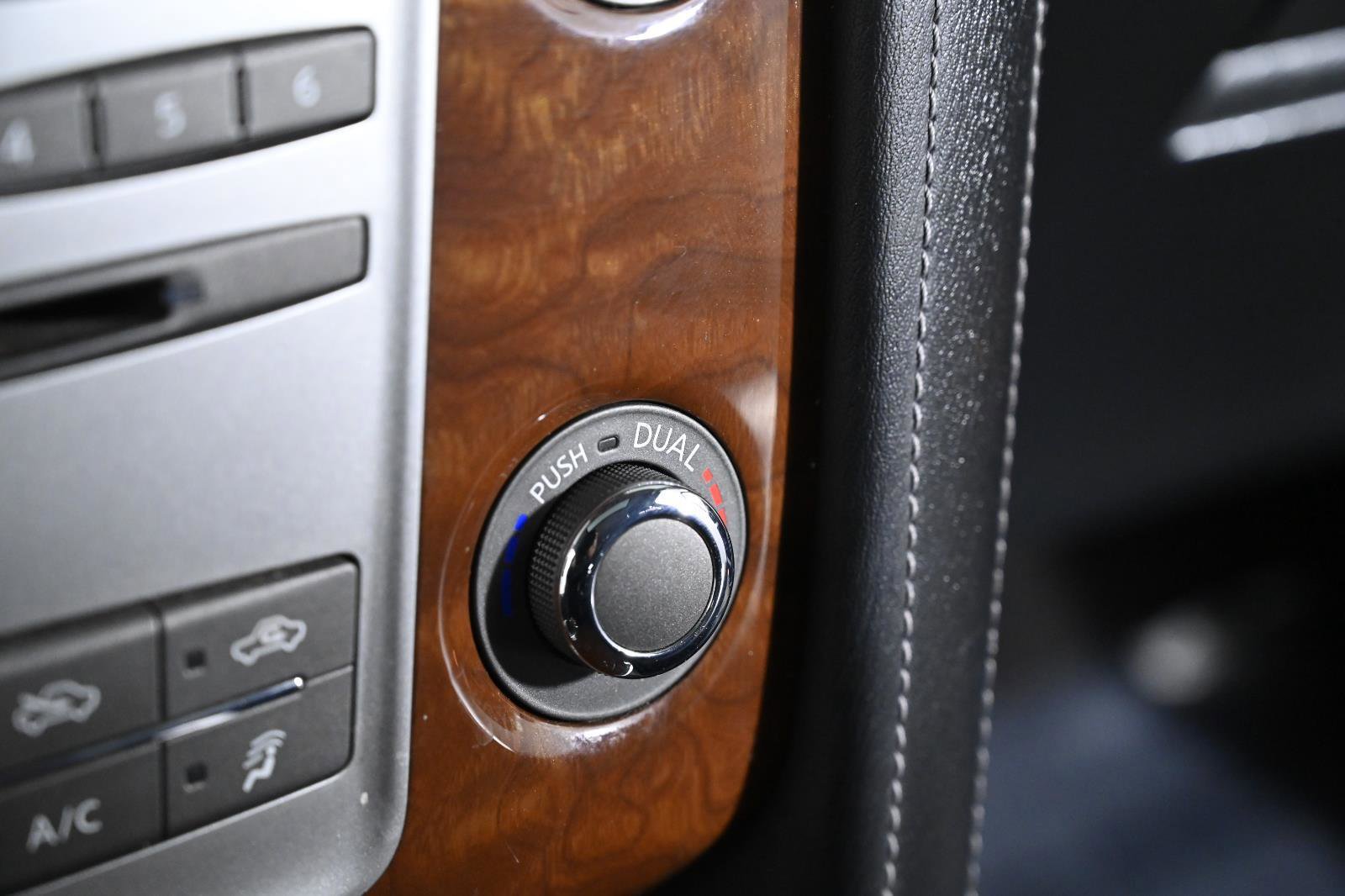 Used 2018 INFINITI QX80 image 17