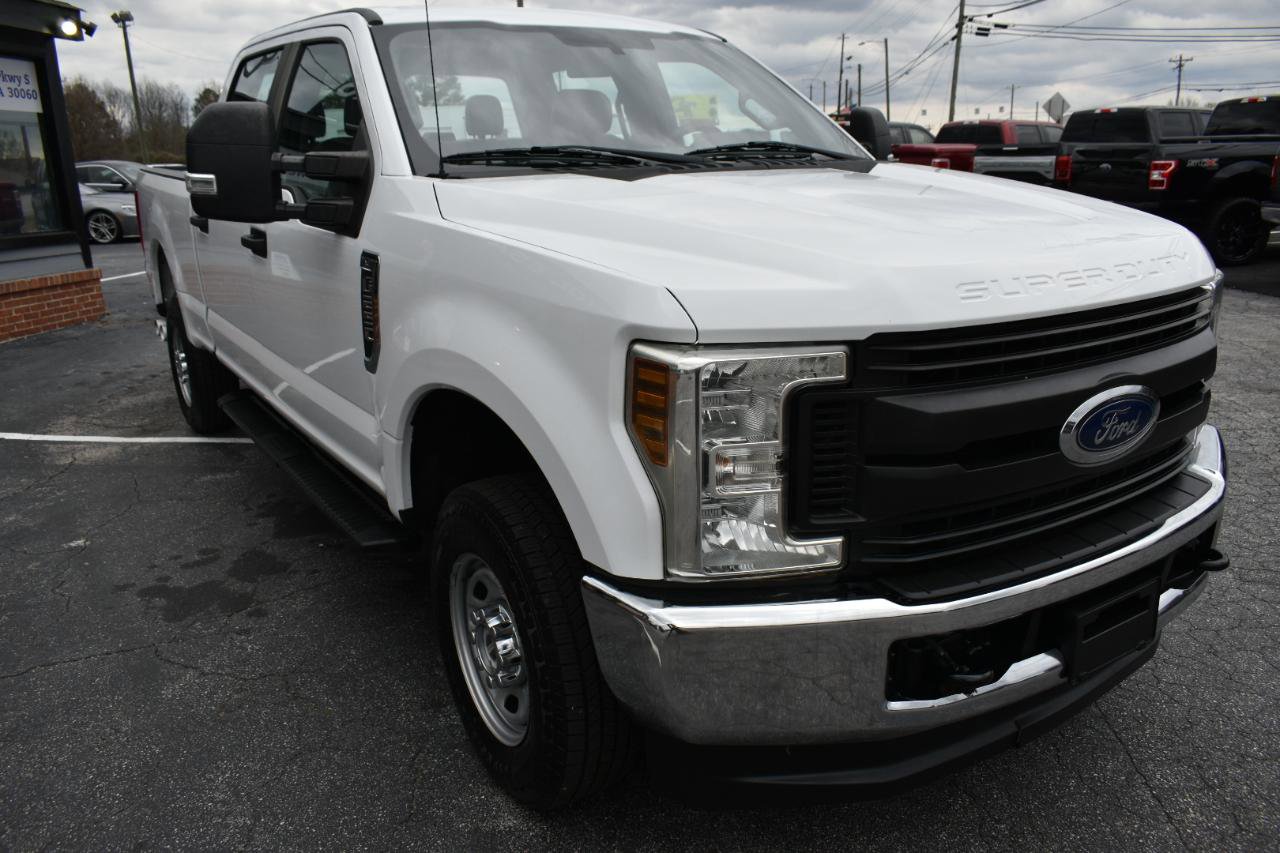 Used 2018 Ford F250 XL w/ Power Equipment Group image 4