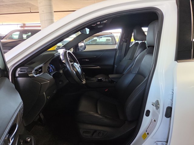 Used 2024 Toyota Venza Nightshade AWD/4WD image 15