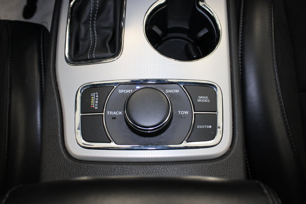 Used 2019 Jeep Grand Cherokee SRT AWD/4WD image 13