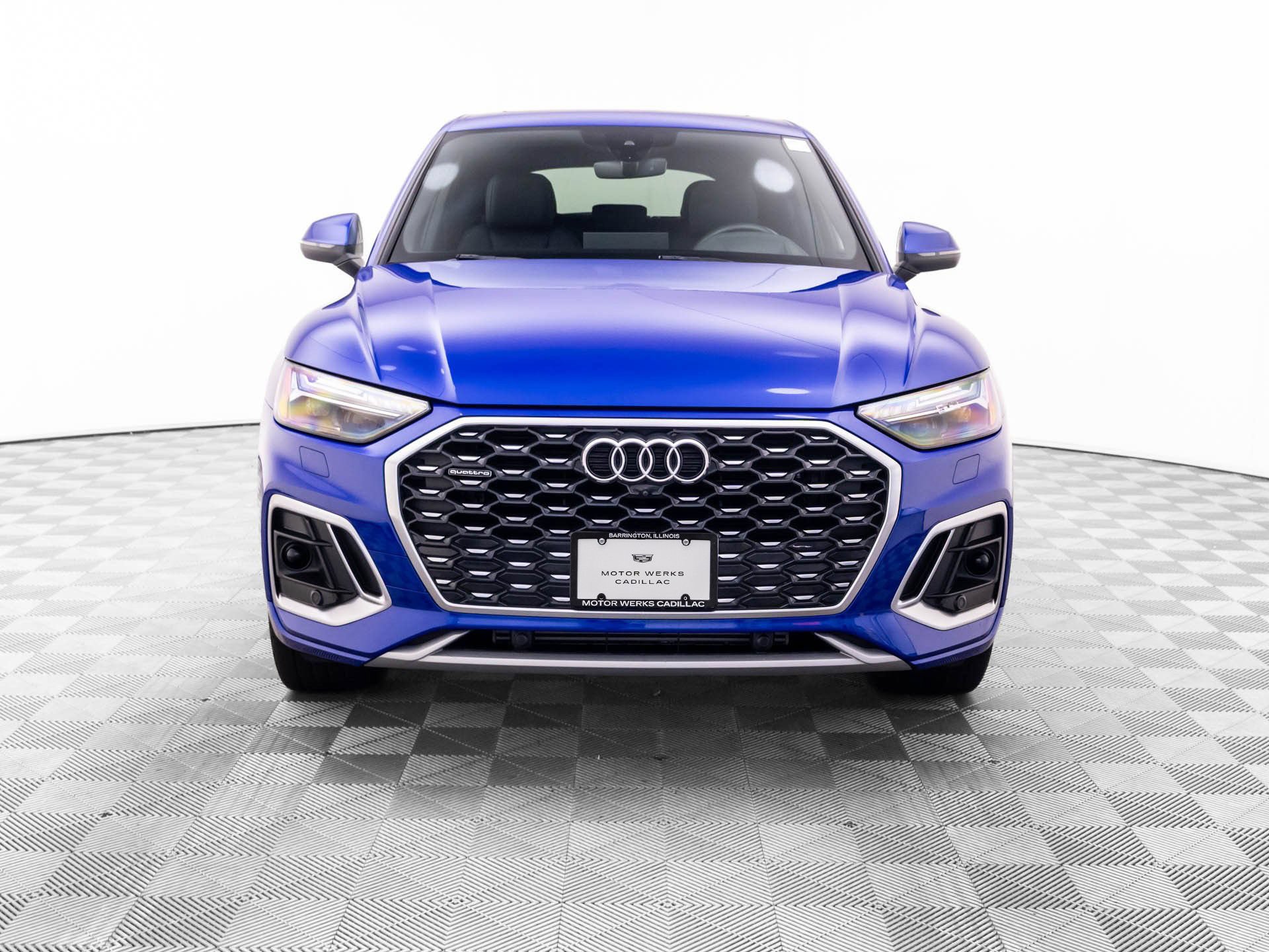 Used 2023 Audi Q5 2.0T Prestige w/ Prestige Package AWD/4WD image 9