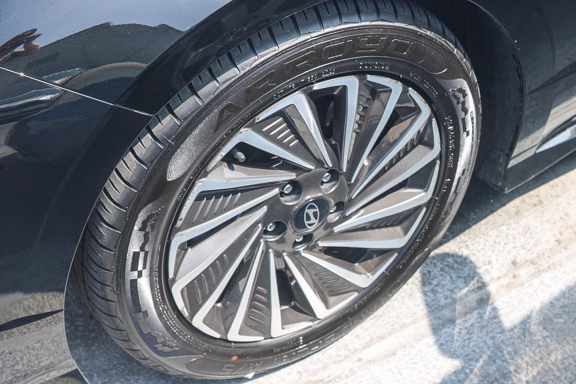 Used 2025 Hyundai Sonata SEL FWD image 8