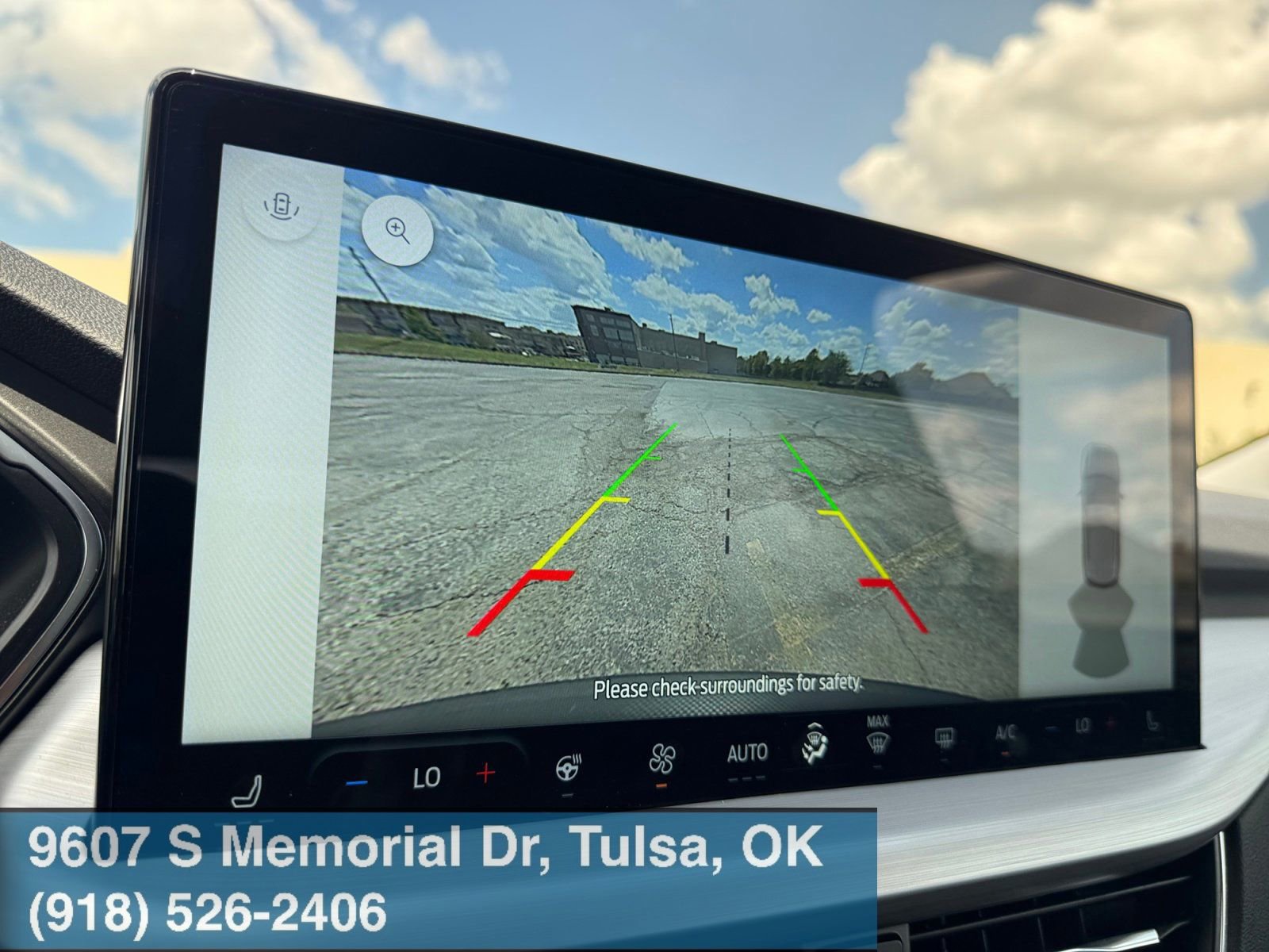 Used 2025 Ford Escape Platinum image 28