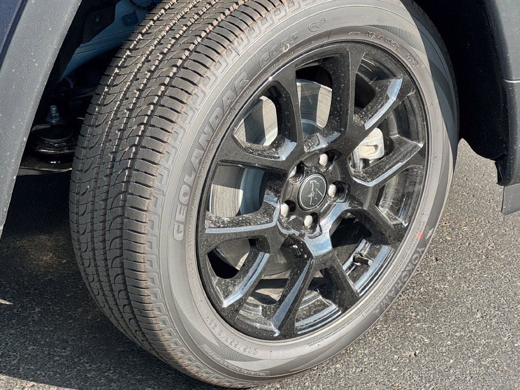New 2026 Jeep Compass Latitude AWD/4WD image 9