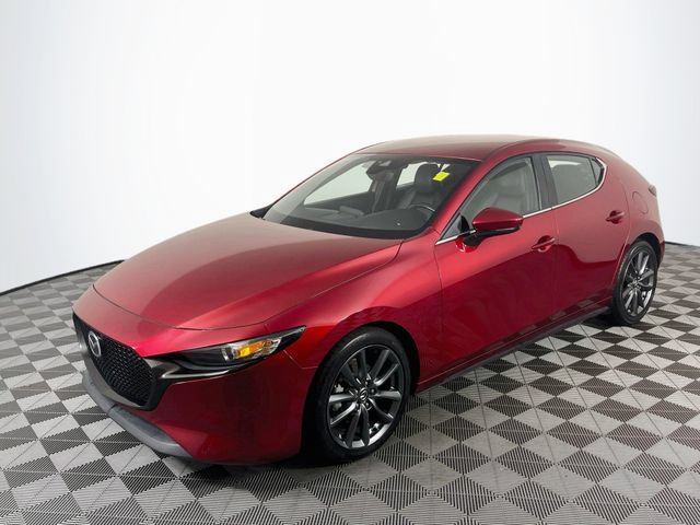 Used 2019 MAZDA MAZDA3 Hatchback FWD image 4