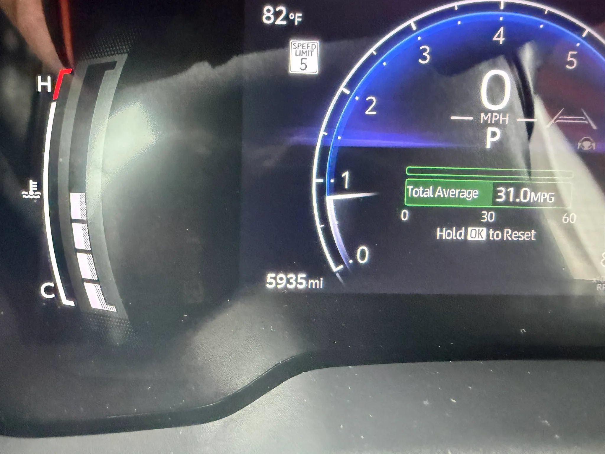 Used 2025 Toyota Corolla XSE FWD image 11