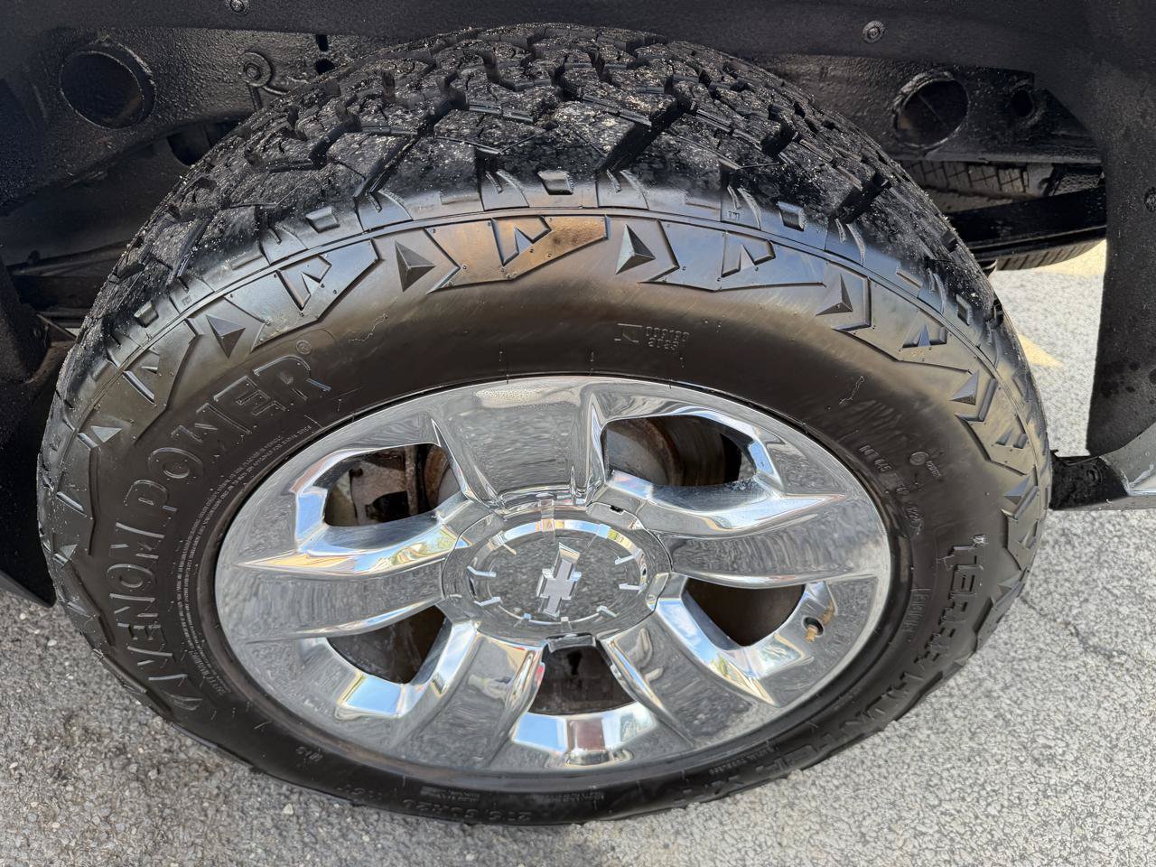 Used 2014 Chevrolet Silverado 1500 LTZ w/ LTZ Plus Package AWD/4WD image 9