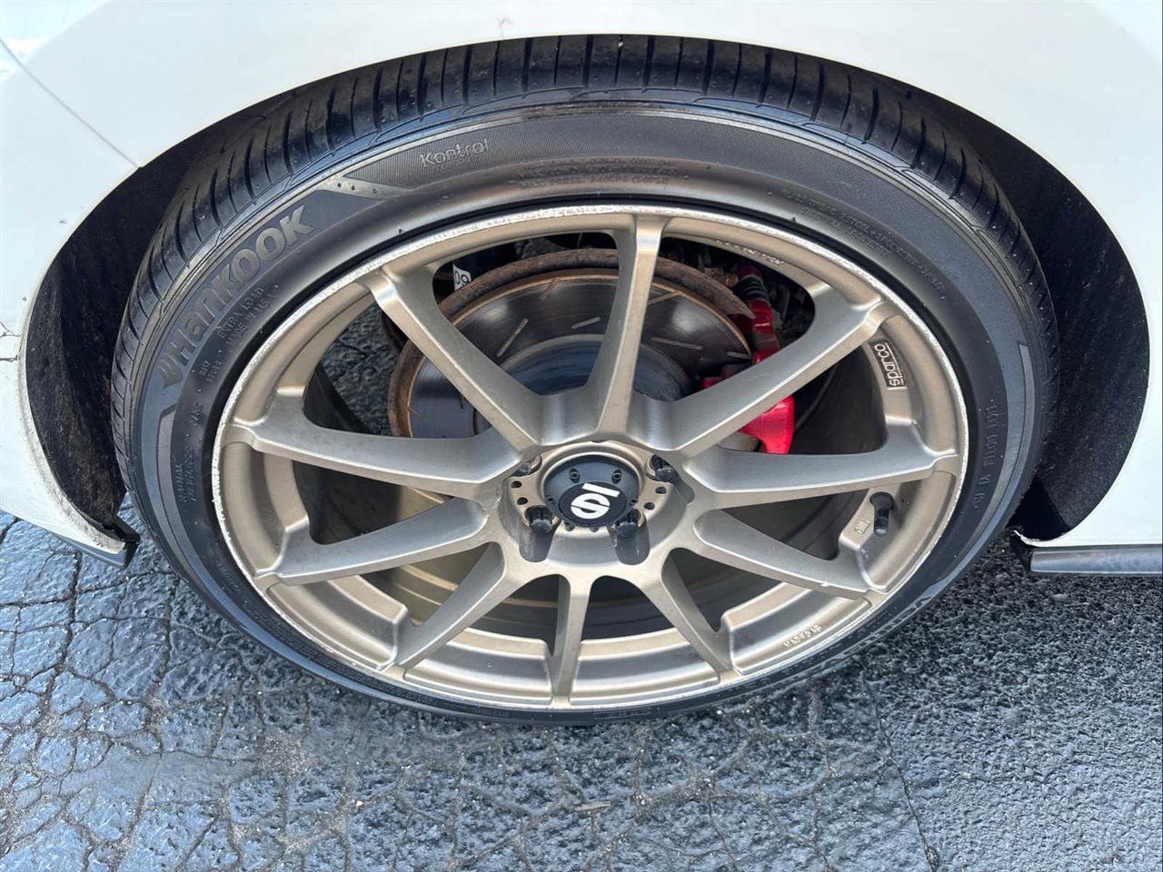 Used 2015 Volkswagen GTI SE w/ Lighting Package (SEL) FWD image 18