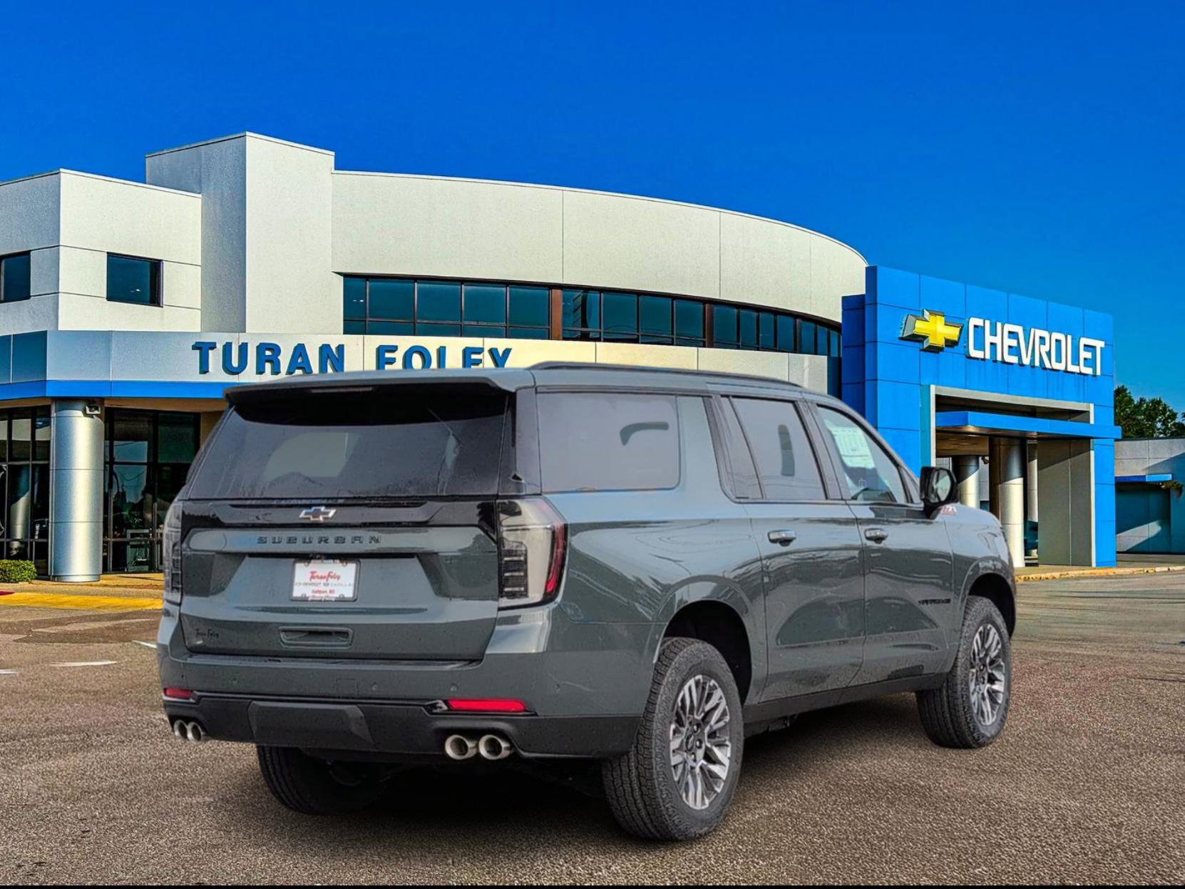 New 2026 Chevrolet Suburban Z71 w/ Comfort Package image 5