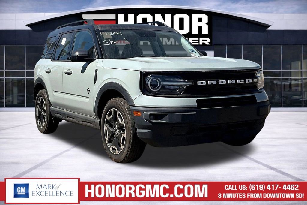 Used 2022 Ford Bronco Sport Outer Banks image 1
