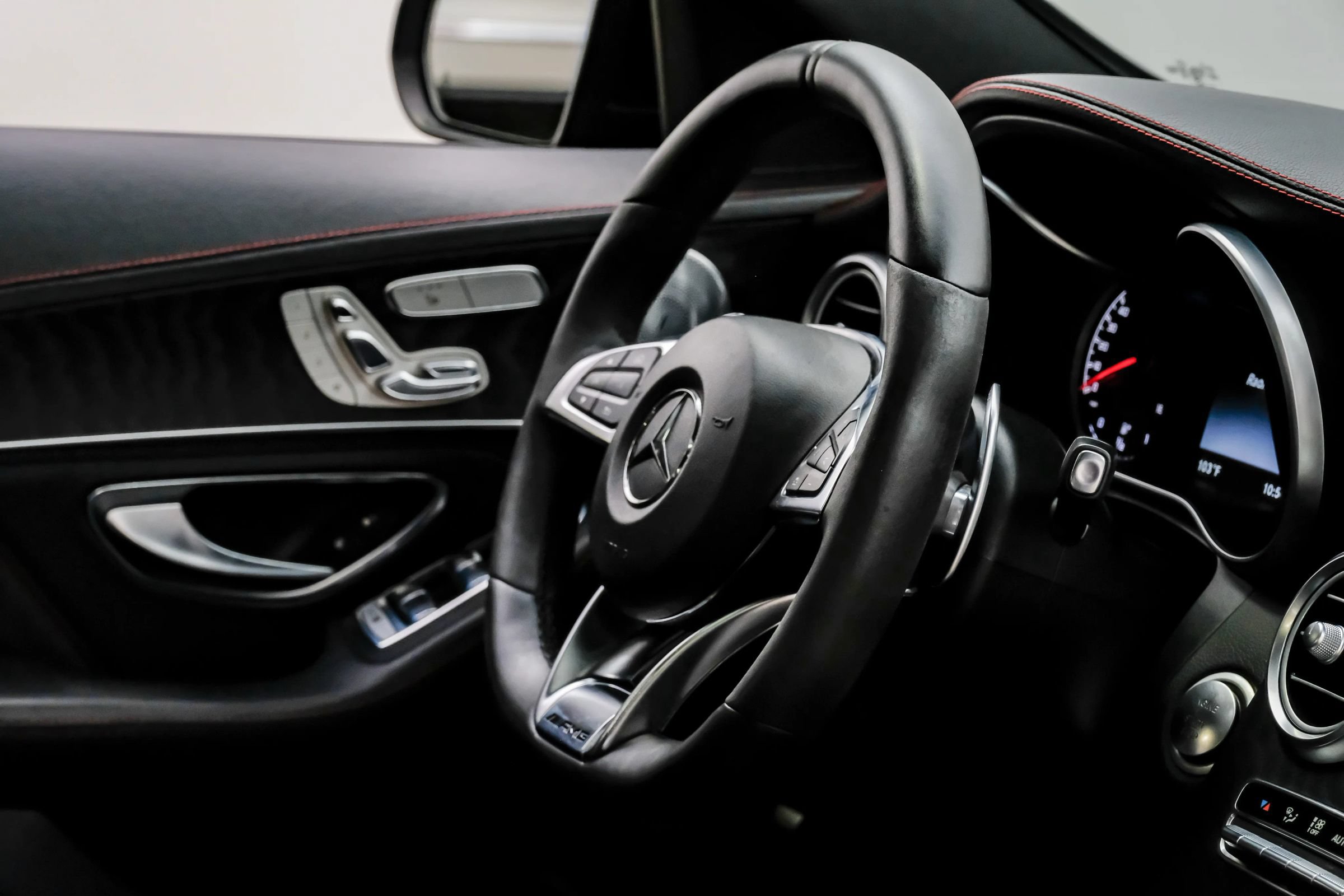 Used 2016 Mercedes-Benz C 450 AMG image 8