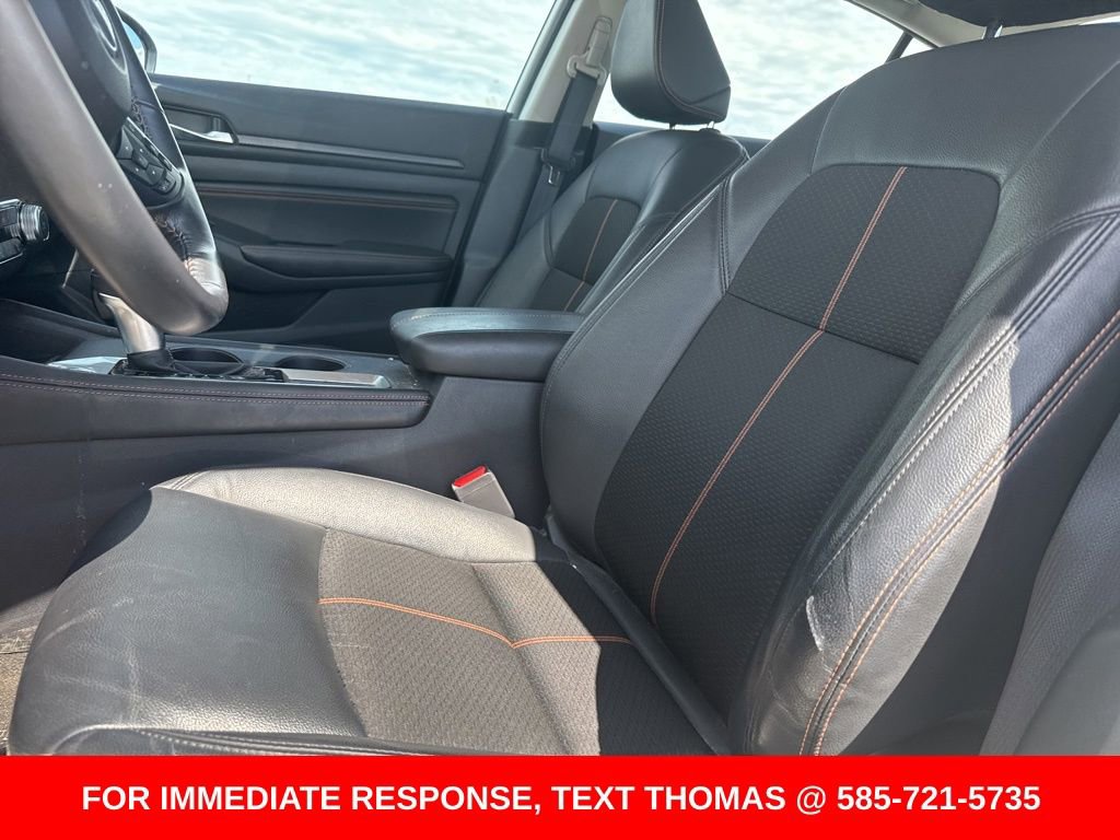 Used 2022 Nissan Altima 2.5 SR AWD/4WD image 8