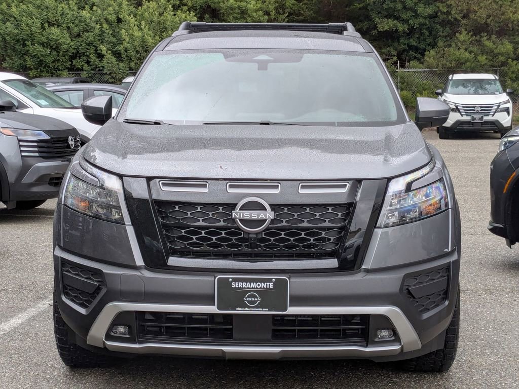New 2025 Nissan Pathfinder Rock Creek image 2
