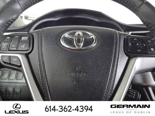 Used 2014 Toyota Highlander XLE AWD/4WD image 22