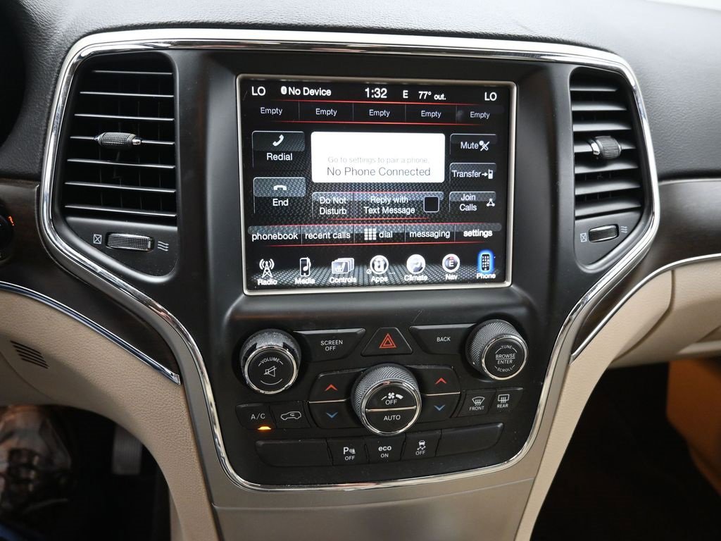 Used 2015 Jeep Grand Cherokee Limited image 9